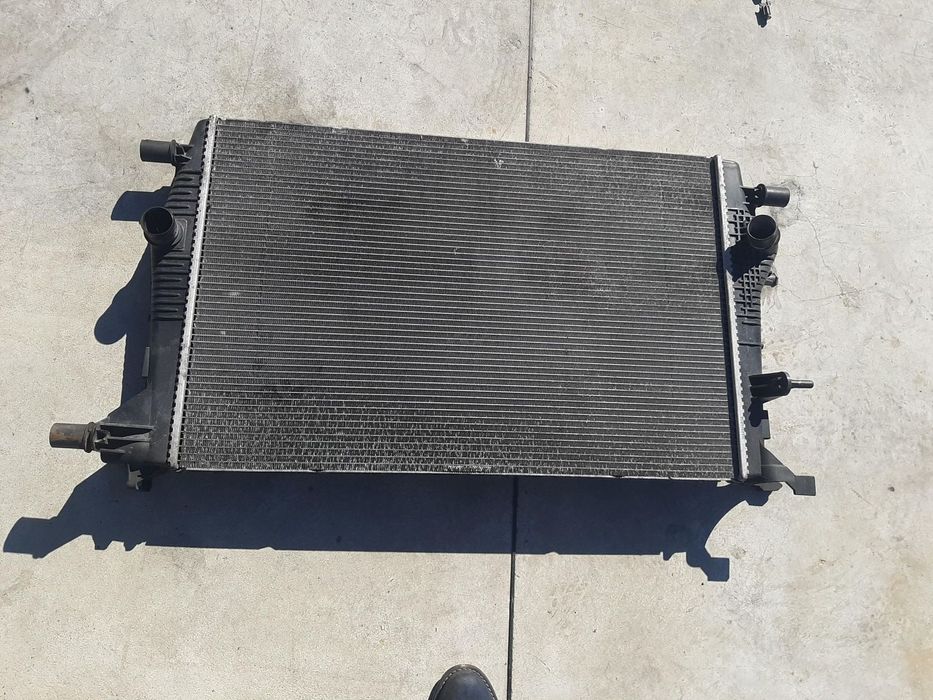 radiator apa  1.9 dci  euro 5  renault scenic 3   214100015r  m134742d