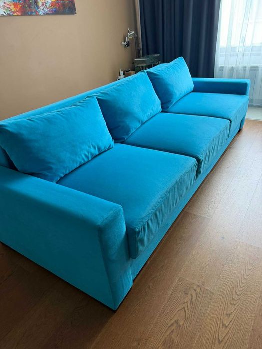 Продавам поръчков диван – отлично състояние