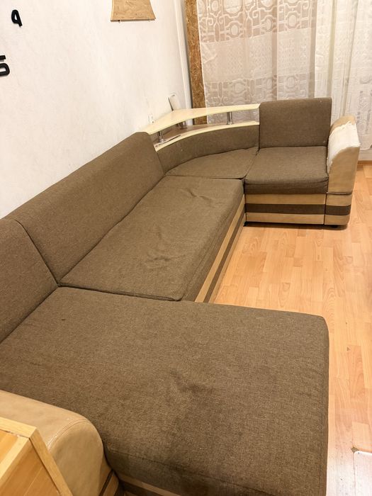 Продам диван за 10000 тг