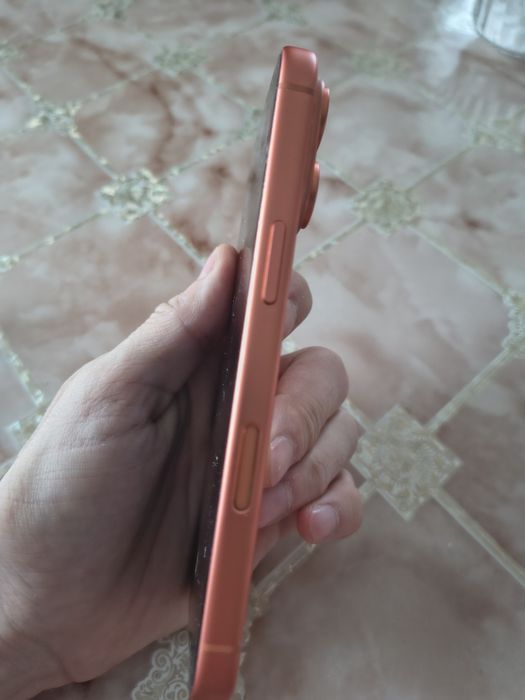 Vând iPhone 17 pro