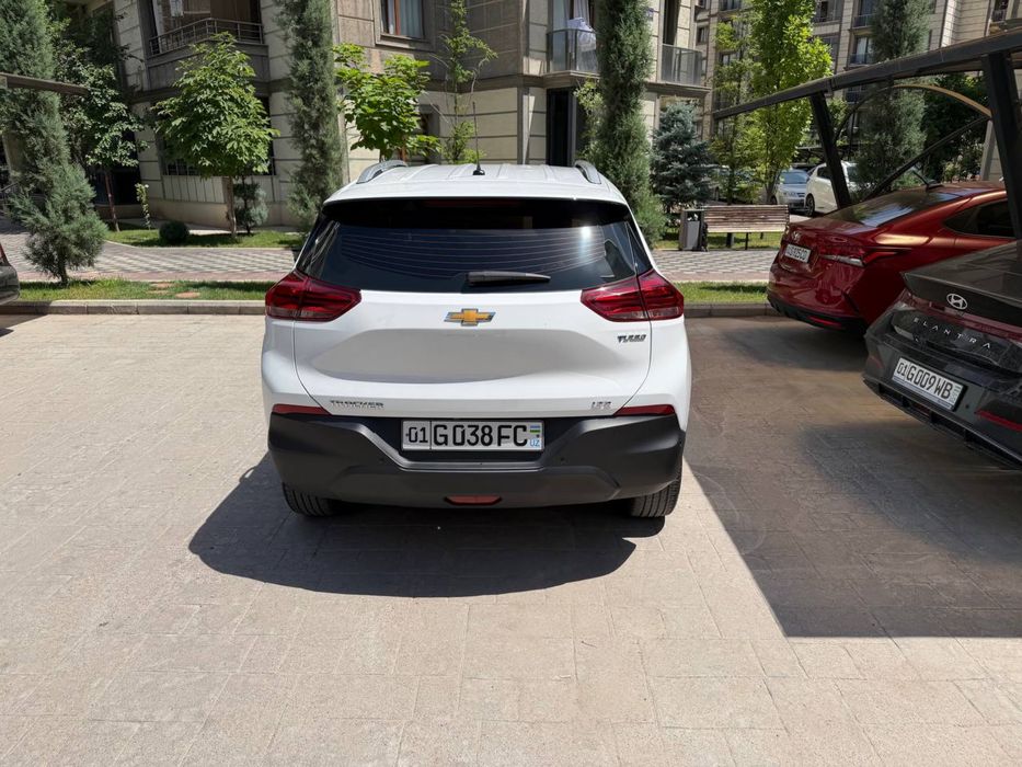 Продам свой Chevrolet Tracker LTZ