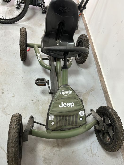 Kart pt copii Jeep