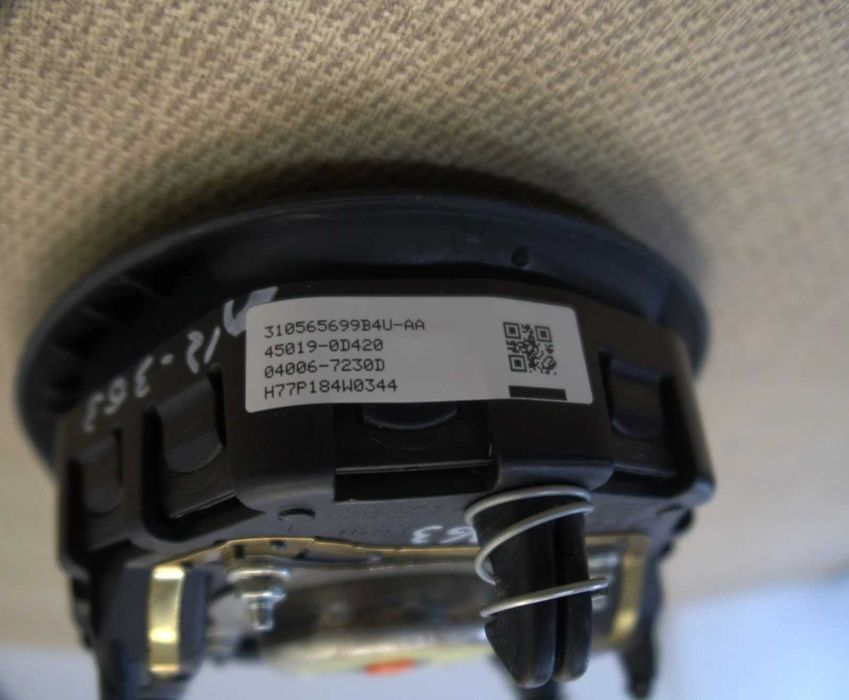 Аербег Аирбаг Airbag за воланa на Toyota Yaris след 2011 до 2017