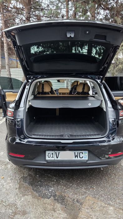 Продаю свой Leapmotor C11