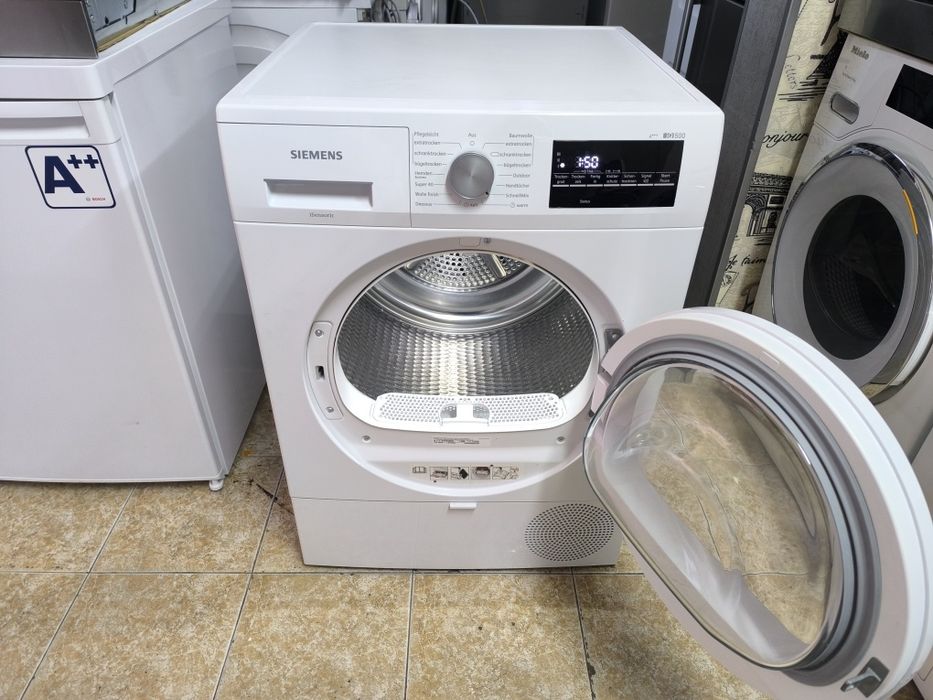 Сушилня Siemens WT47R440 - 8кг. А+++ Термопомпа