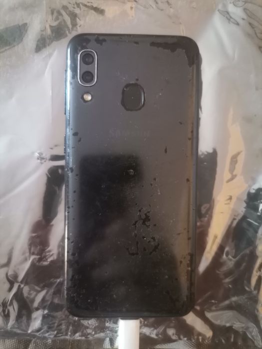 Telefoane de piese
