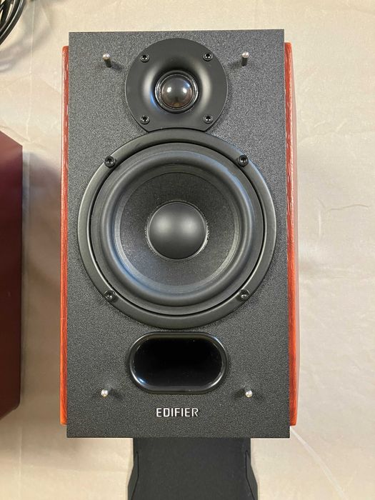 Микро Hi-Fi система Onkyo CR-245 + тонколони Edifier P17 (Отличен звук!)
