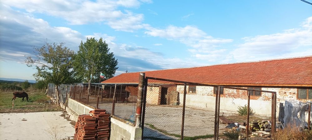 Продава се Промишлена сграда в с. Кирилово, Област Ямбол - 3592 кв.м за 17 €/кв.м - Снимка #11