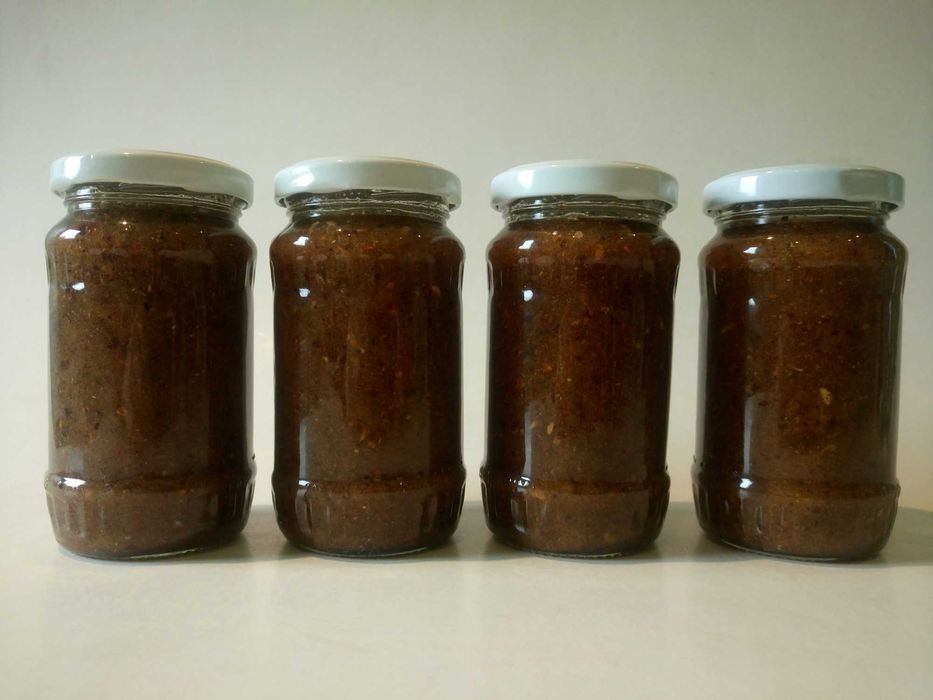 Miere cu pulbere de macese uscate - 100% NATURALA