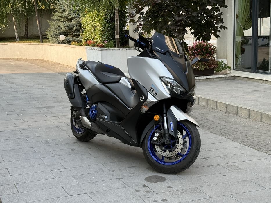 Yamaha t max 530 xs model 2018 custom