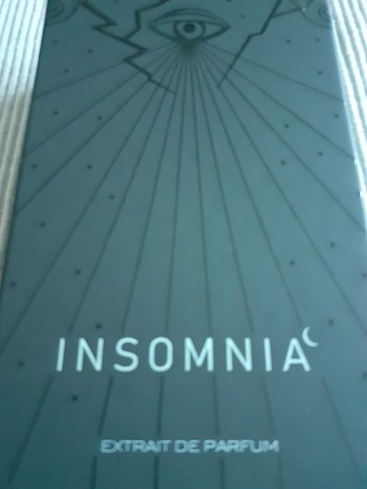 Нов парфюм  " INSOMNIA"