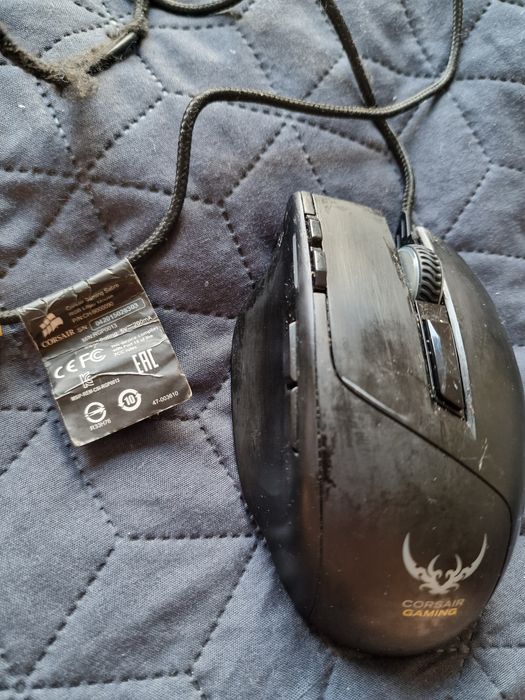 Vând Mouse Corsair Sabre RGB Laser