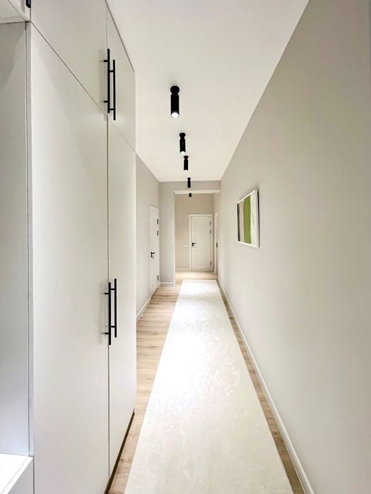 Яшнабад Новостройка улица Иззат-58 продается квартира  3/5/8  86м2