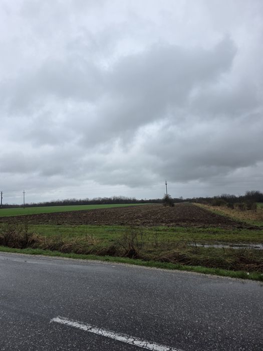 Vând teren extravilan DJ659A