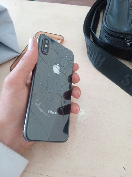 iPhone XS 64 talik