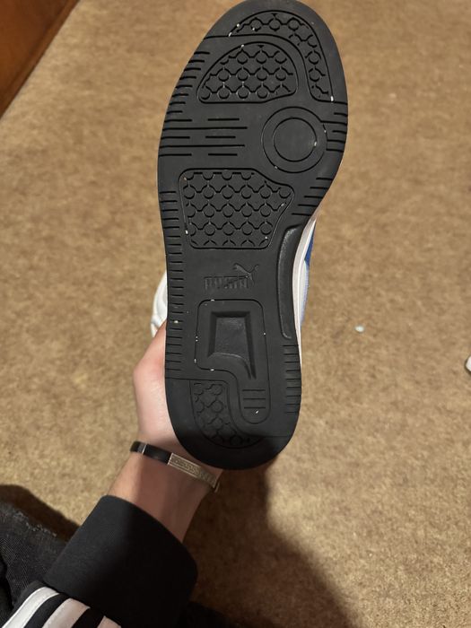 РАЗПРОДАЖБА!! Мъжки и Женски обувки  по 20 евро