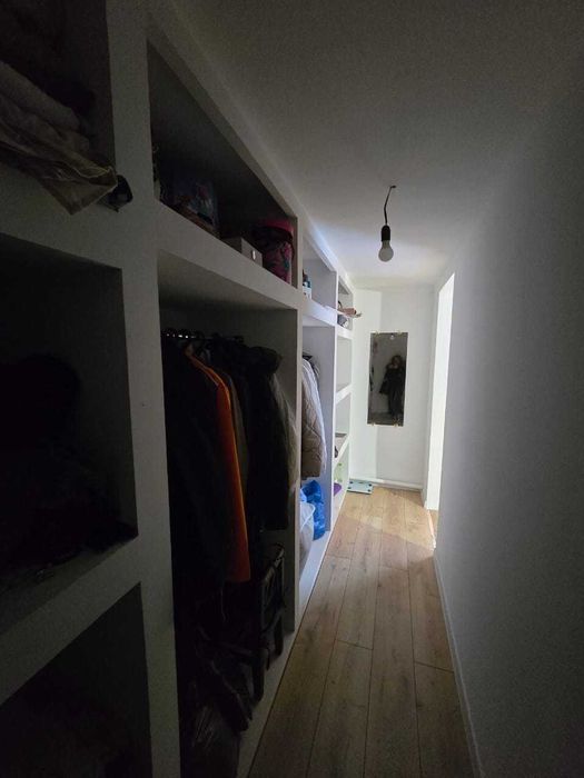 В продаже дом, Бесколь