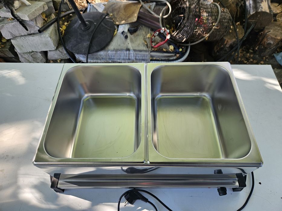 Топло Бен Мари със сух нагревател отдолу със 2бр. гастронорм 1/2-15см.