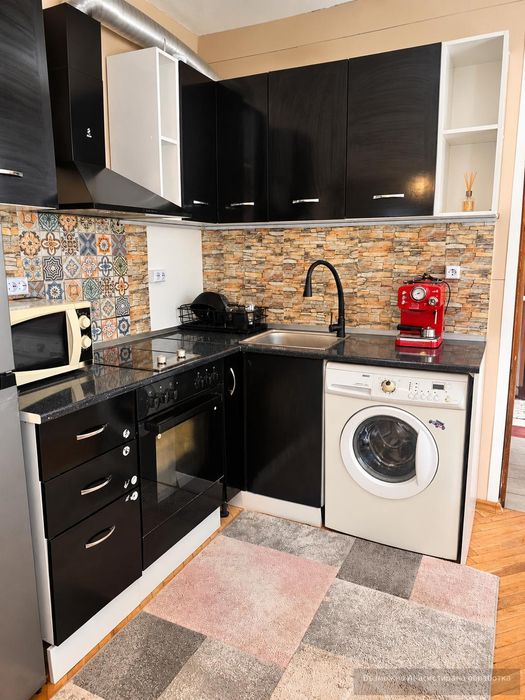 Дава се под наем Етаж от къща в София, Гео Милев - 60 кв.м за 650 € - Снимка #3