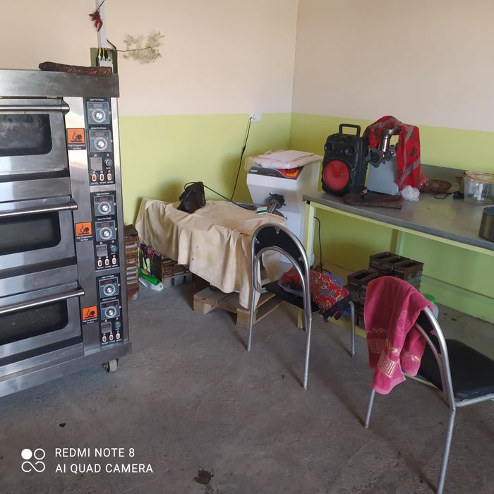 Нон печка 9 листли 380волт ва мишалка 50кг 220волт янги ишлатилмаган