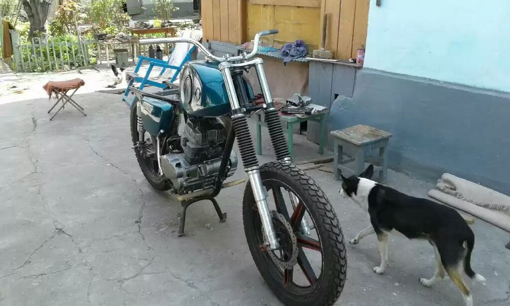 Продаю мотоцикл с двигателем Honda