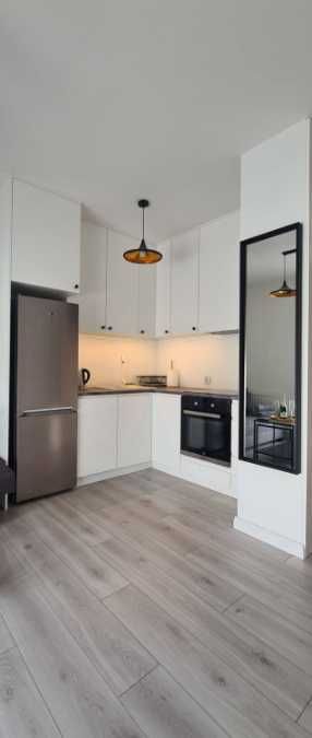 Дава се под наем Тристаен апартамент в Пловдив, Старият град - 97 кв.м за 365 € - Снимка #2