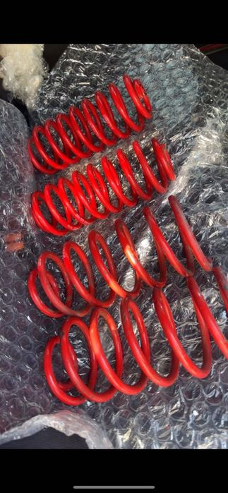 Спортни пружини eibach