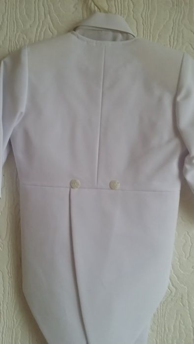 Дрехи за момче от една до пет годинки нови