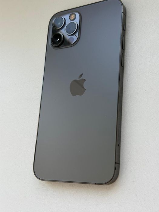 iPhone 12 Pro 256гб