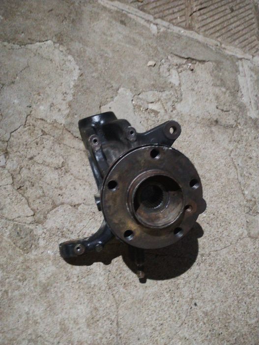 Х3 Е83 преден ляв шенкел