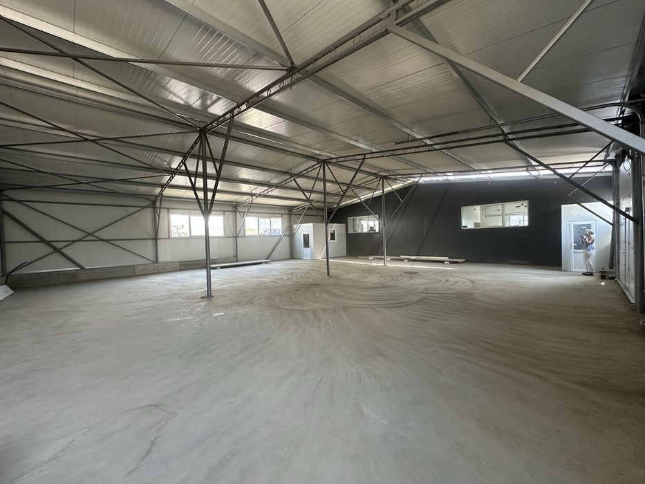 Hala de inchiriat 300 mp