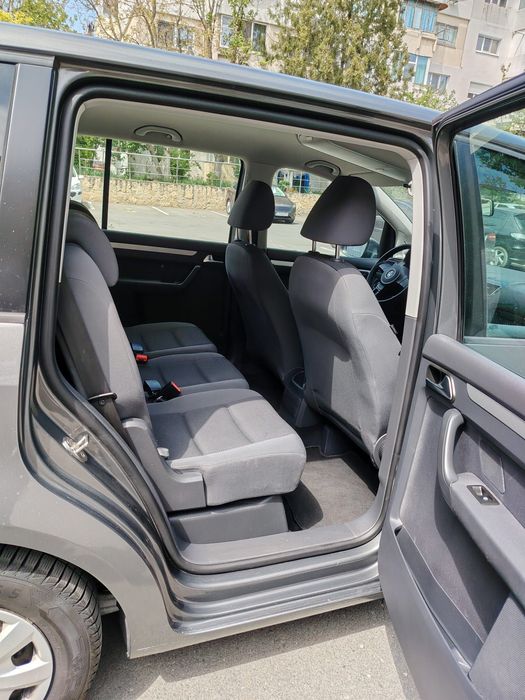 De Vânzare VW Touran 2012 1.6 TDI 105 cp