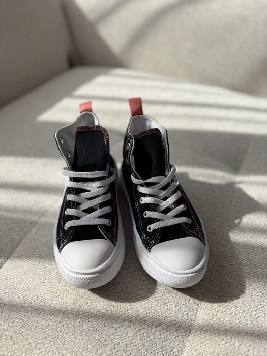 Bascheti Converse