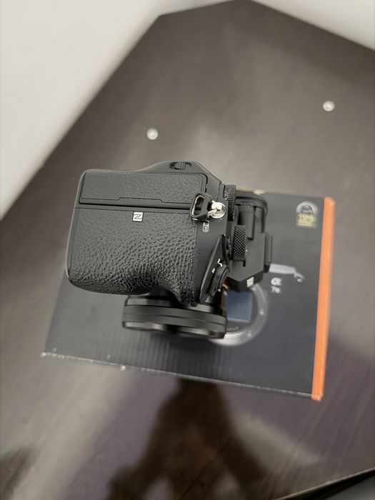 Sony a7 iii a73 body