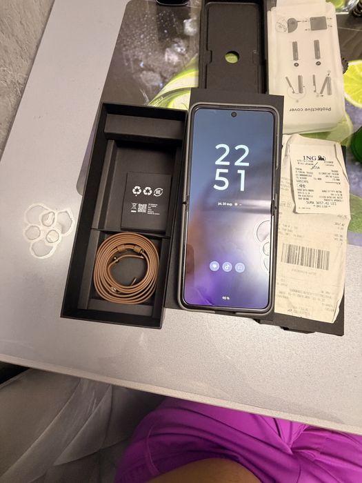 motorola razr 50