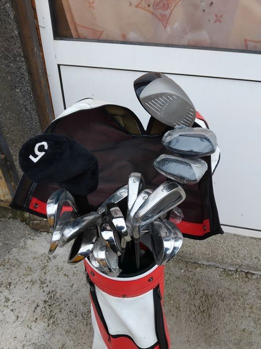 Стикове за голф със чанта