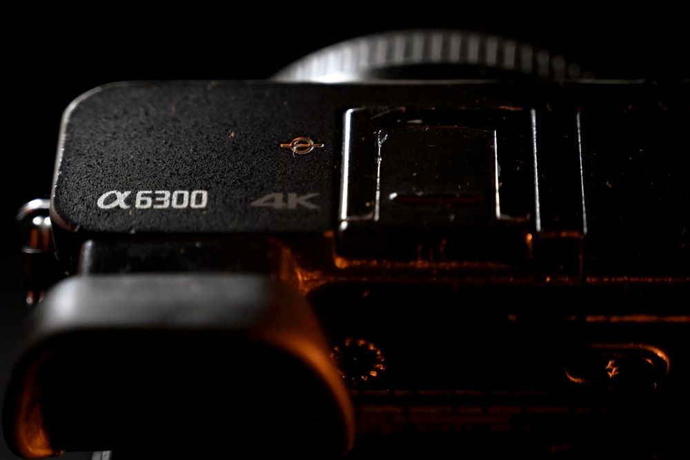 Гибридная камера sony a6300
