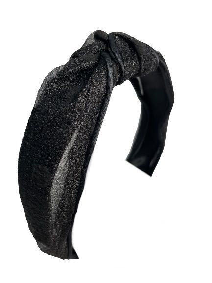 Диадеми от тюл различни цветове