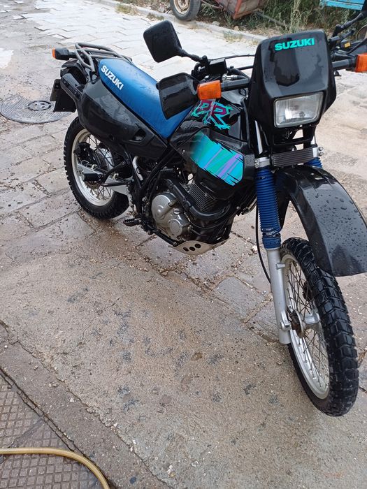 Продавам мотор сузуки др 650