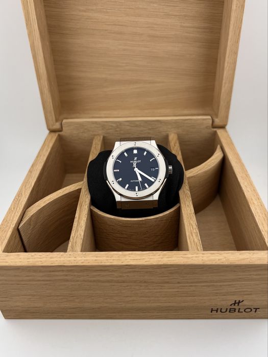 Наручные часы Hublot Classic Fusion
