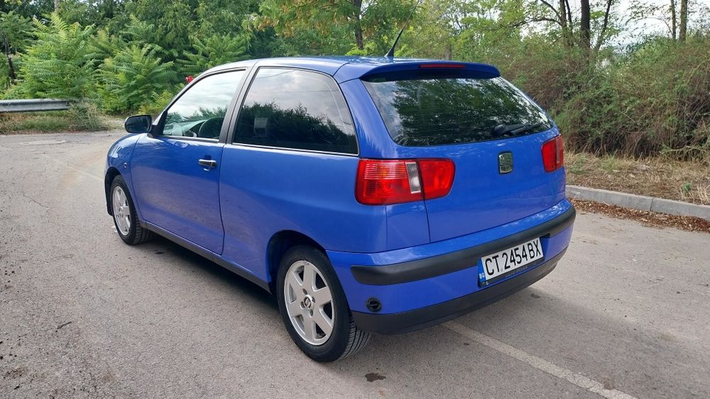 Продавам Seat Ibiza 6k2