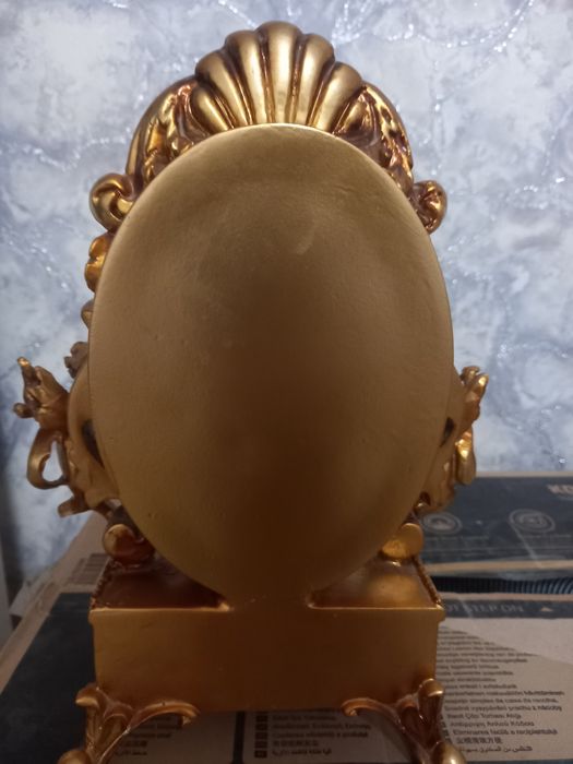 Каминные часы с ангелочками.