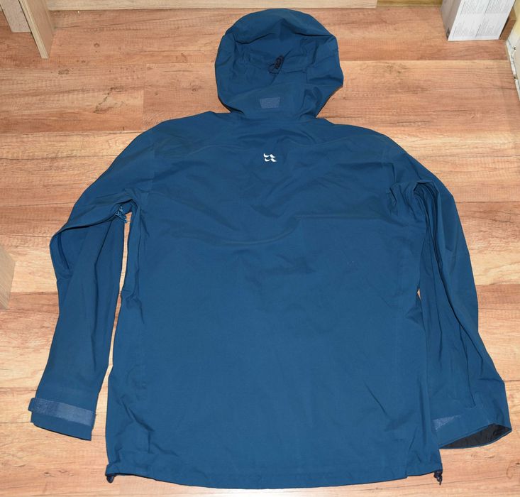 RAB оригинална мъжка ветровка, размер XL.