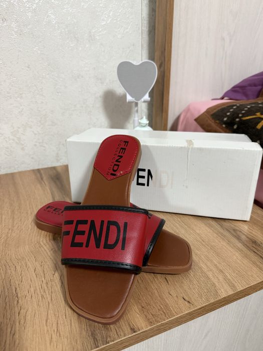 Балетки новые,с каробкой