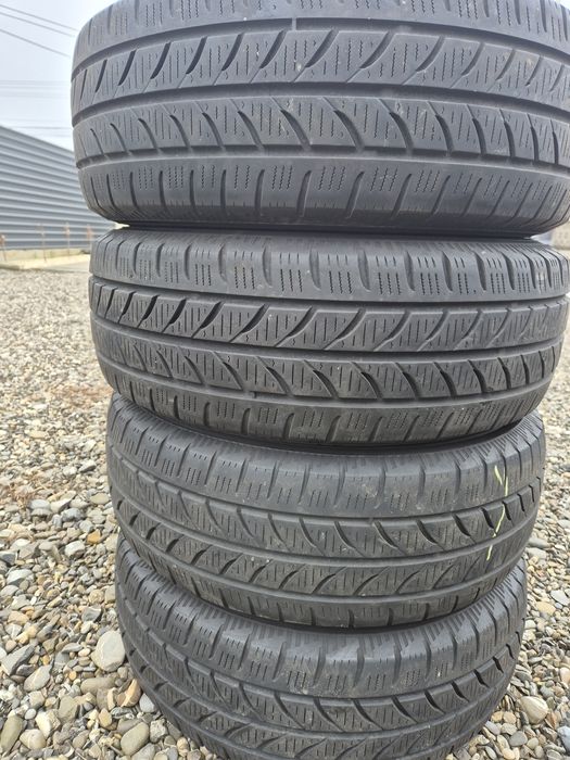 Vând jante+cauciucuri de Ford Tranzit  215/65/16 C M+S imp Germania