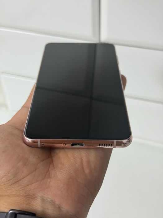 Samsung S21+    5G