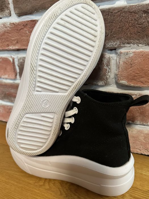 Високи кецове тип Converse