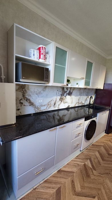 Buyurtmaga siz hohlagandek sifatli hamyonbob mebellar yasab beramiz