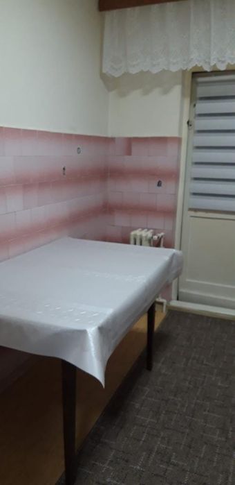 Apartament de inchiriat  2 camere, etaj parter, zona Galata
