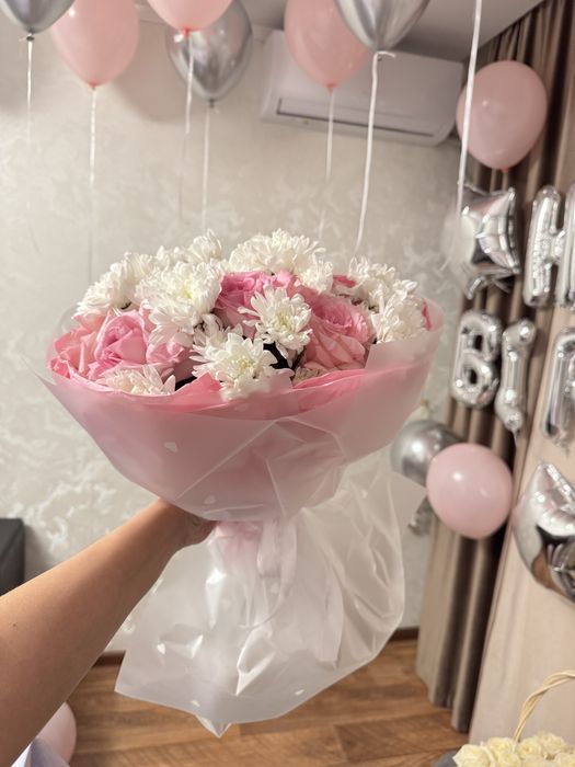 Продам красивый букет